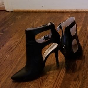 Black stiletto shoe